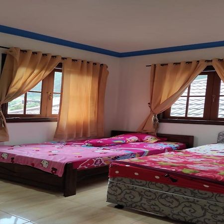 Villa Meteor Garden Tawangmangu Kültér fotó
