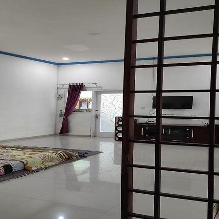 Villa Meteor Garden Tawangmangu Kültér fotó