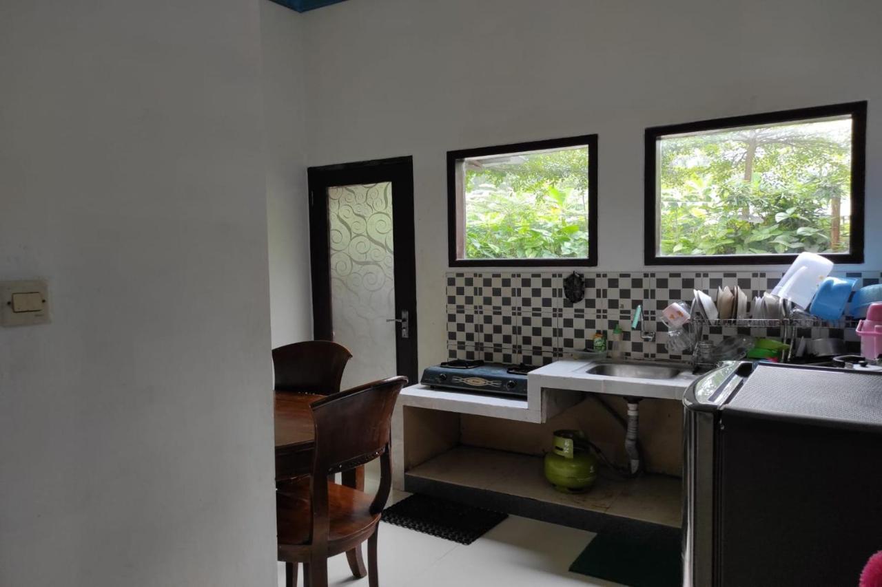 Villa Meteor Garden Tawangmangu Kültér fotó