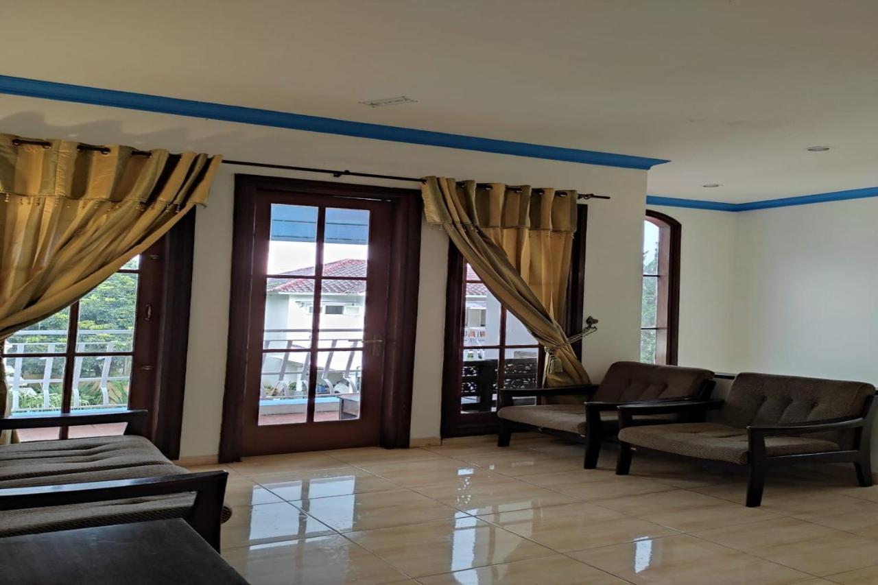 Villa Meteor Garden Tawangmangu Kültér fotó