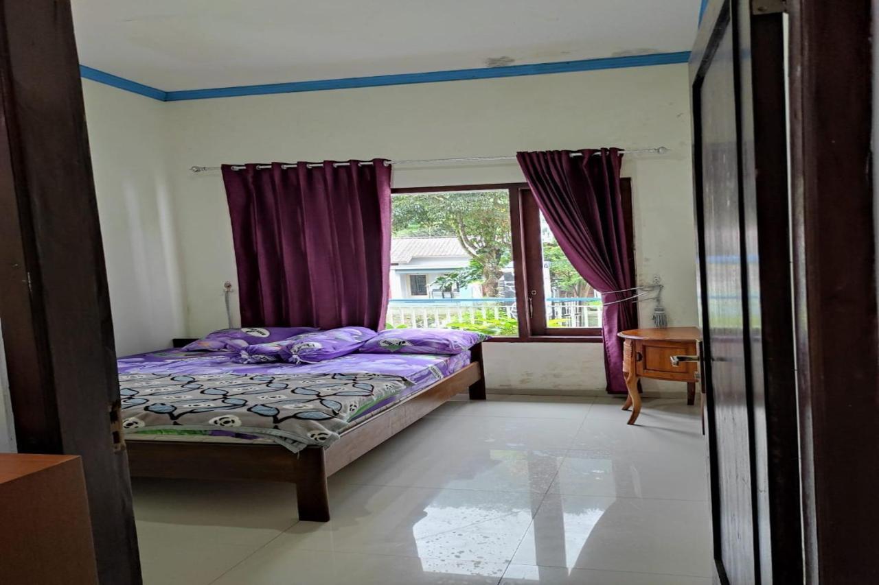 Villa Meteor Garden Tawangmangu Kültér fotó